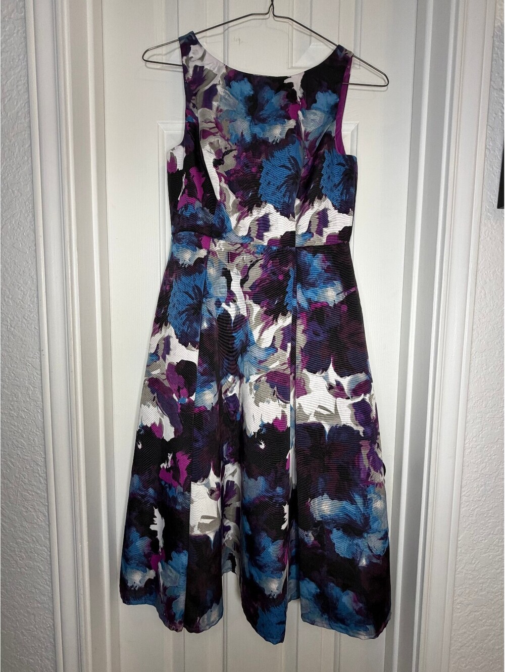 Adrianna Papell Floral Jacquard Fit Flare Dress Blue Purple Pockets Midi Size 2